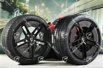 21" koła letnie Exclusive Design, komplet, felgi 9,5J x 21 ET60 + 11,5J x 21 ET66 + NOWE opony letnie Goodyear Eagle F1 Asymmetric 3 265/35 R21 + 305/30 R21, CARBON - z owiewkami karbonowymi