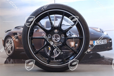 19" Komplet kół letnich Boxster Spyder, Edycja Specj. Black Edition, 10J x 19 ET42+8,5J x 19 ET55 + opony Michelin, ok. 1.500km
