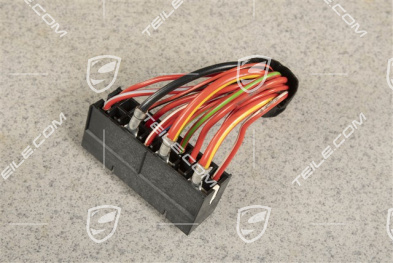 Fuse holder