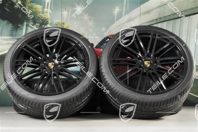 22" Sommerräder Satz 911 Turbo IV Design, Felgen 10J x 22 ET48 + 11,5J x 22 ET61 + Pirelli Sommerreifen 285/35 ZR22 + 315/30 ZR22, schwarz hochglanz, mit RDK-Sensoren