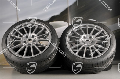 20-inch Panamera Sport summer wheel set, 2 x 9,5J x 20 ET 65 + 2 x 11,5 J x 20 ET63 + NEUE Michelin tyres 255/40 ZR20 + 295/35 ZR20