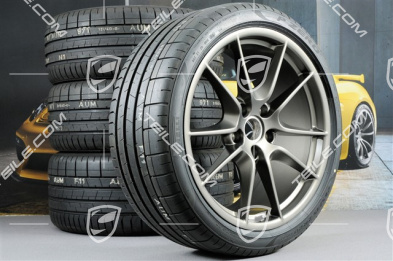 20-inch Carrera S (III) summer wheel set, Platinum (silk gloss), 8J x 20 ET57 + 9,5J x 20 ET45 + summer tyres 235/35 ZR20 + 265/35 ZR20