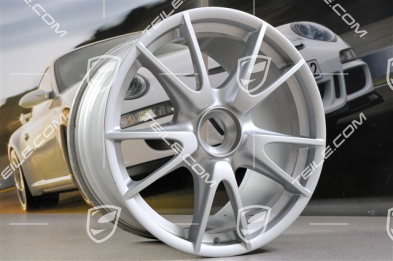 19-inch GT3 wheel, central locking, 11J x 19 ET67, silver, for winter use