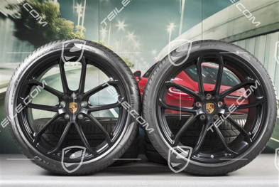 22" koła letnie Cayenne Coupé GT, komplet, felgi 10J x 22 ET48 + 11,5J x 22 ET52 + Pirelli P Zero opony letnie 285/35 R22 + 315/30 R22, z czujnikami ciśnienia, czarny satynowy półmat